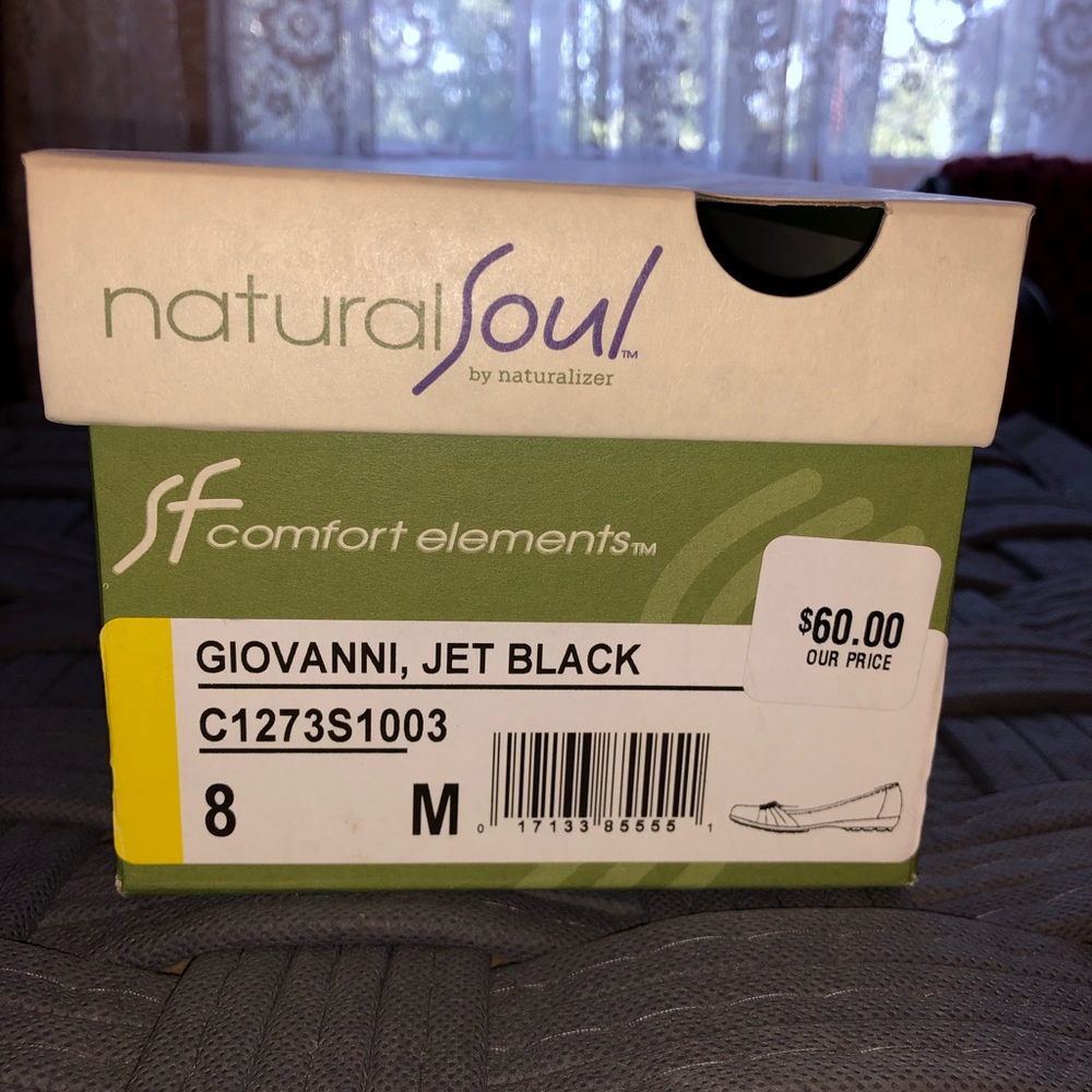 Naturalizer Shoes - Picture 4 of 4